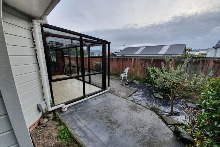 Photo of property in 2/50 Birdwood Road, Waterloo, Lower Hutt, 5011