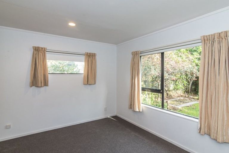 Photo of property in 5a Aorangi Road, Paraparaumu, 5032