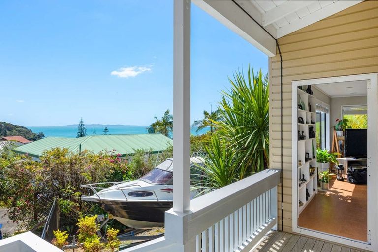 Photo of property in 44 Stratford Drive, Cable Bay, 0420