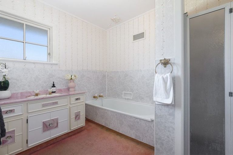 Photo of property in 489 Otumoetai Road, Otumoetai, Tauranga, 3110