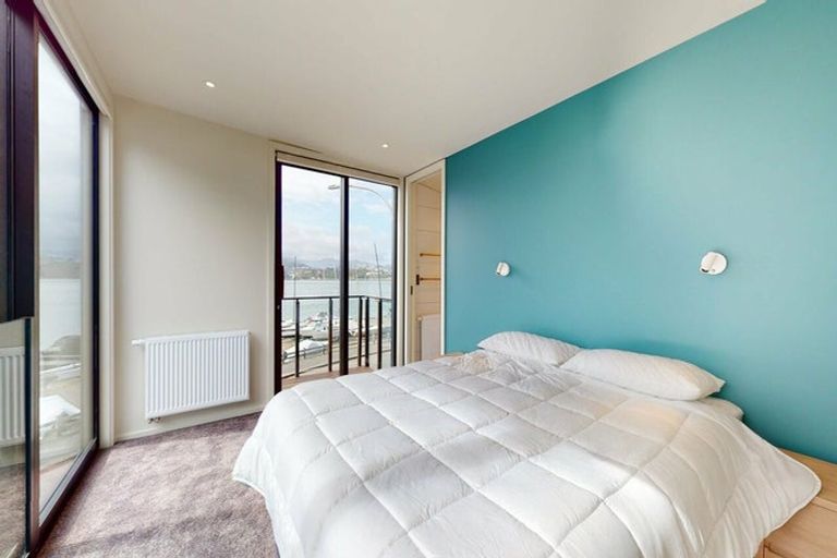 Photo of property in 460 Evans Bay Parade, Hataitai, Wellington, 6021