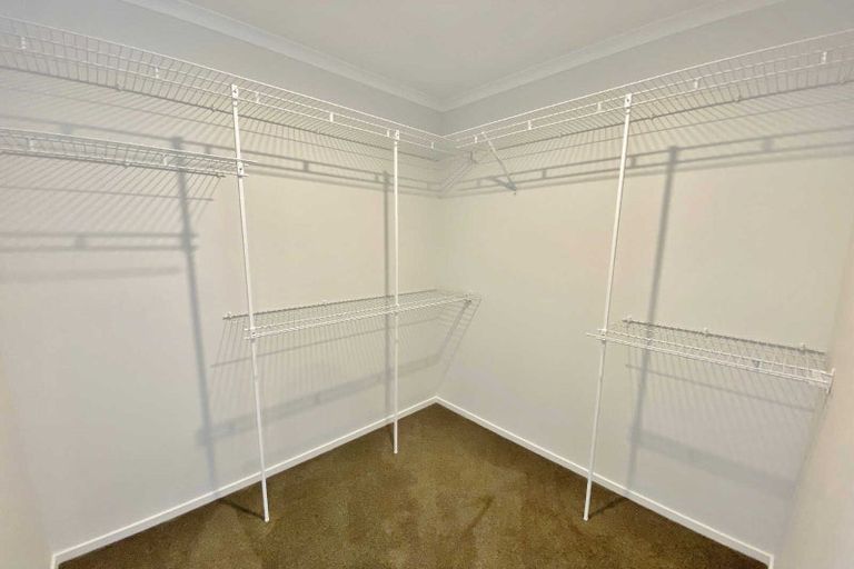 Photo of property in 38 Blue Jacket Drive, Halswell, Christchurch, 8025