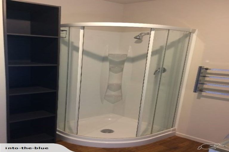 Photo of property in 50 Queens Road, Glen Avon, New Plymouth, 4312