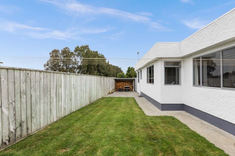 Photo of property in 16 Jacaranda Place, Greenmeadows, Napier, 4112