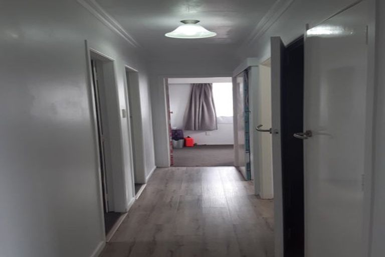 Photo of property in 9 Tirita Street, Kawaha Point, Rotorua, 3010