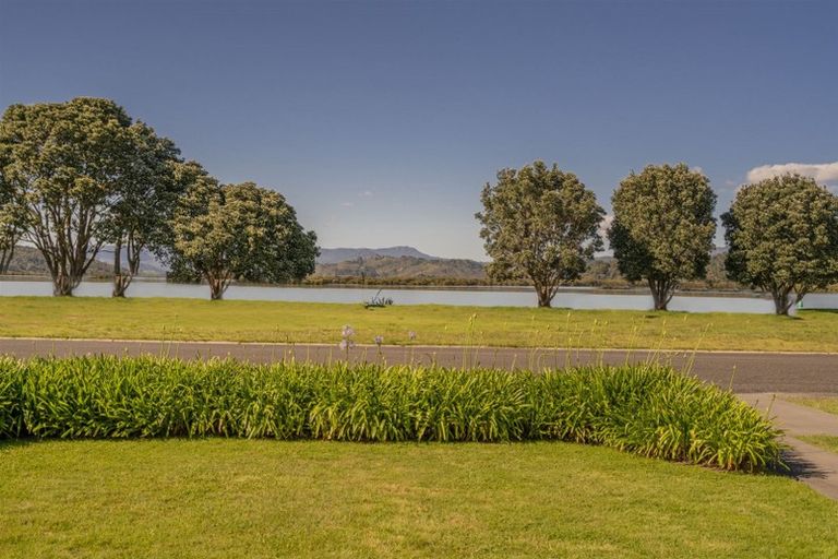 Photo of property in 65 Robinson Road, Whitianga, 3510