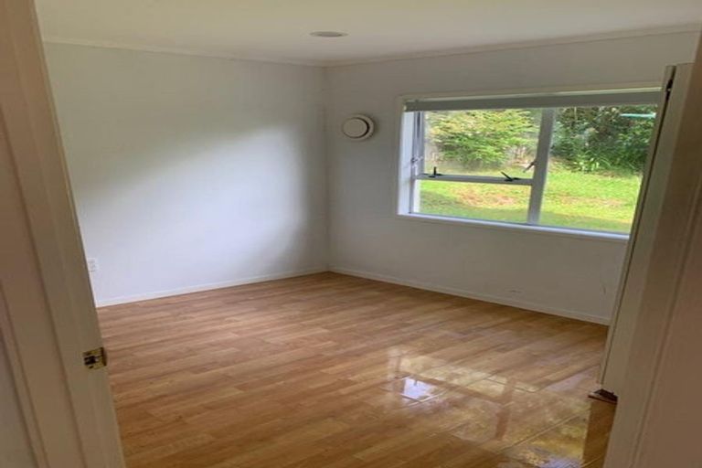 Photo of property in 190 Manuka Road, Bayview, Auckland, 0629