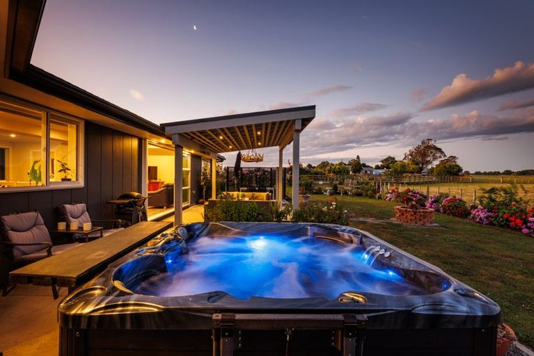 Photo of property in 1404a State Highway 3, Newbury, Palmerston North, 4475