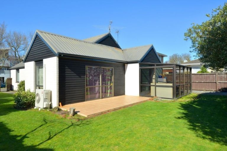 Photo of property in 69 Brodie Street, Ilam, Christchurch, 8041