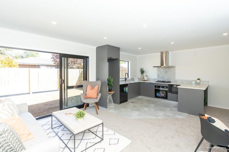 Photo of property in 4/22 Dalgliesh Avenue, Forest Lake, Hamilton, 3200