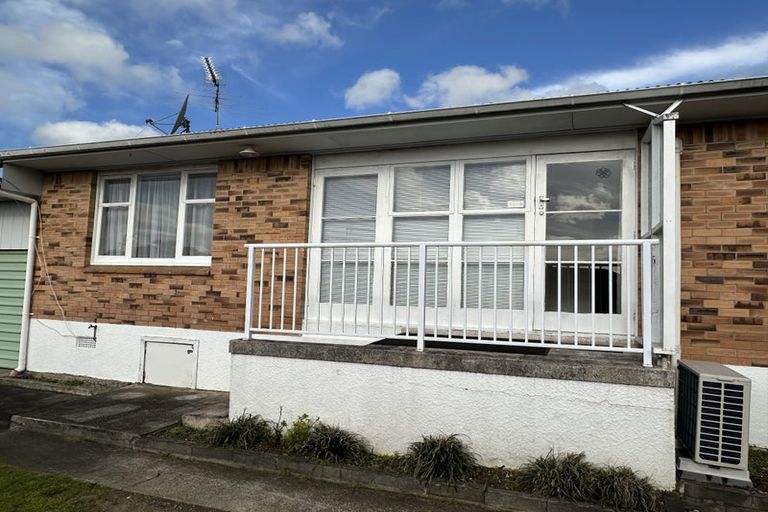 Photo of property in 40 Abercrombie Street, Howick, Auckland, 2014