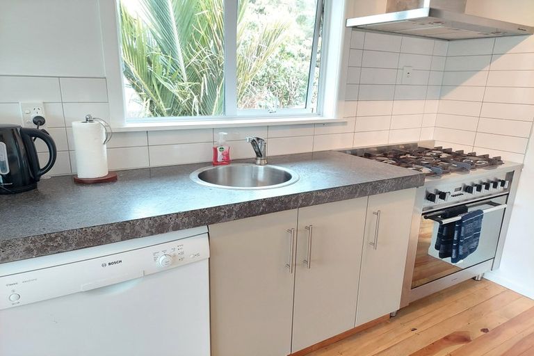 Photo of property in 3 Elizabeth Place, Ferndale, New Plymouth, 4310