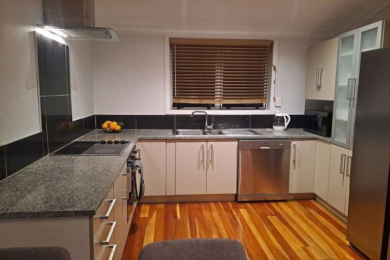 Photo of property in 1/142 Clovelly Road, Bucklands Beach, Auckland, 2012