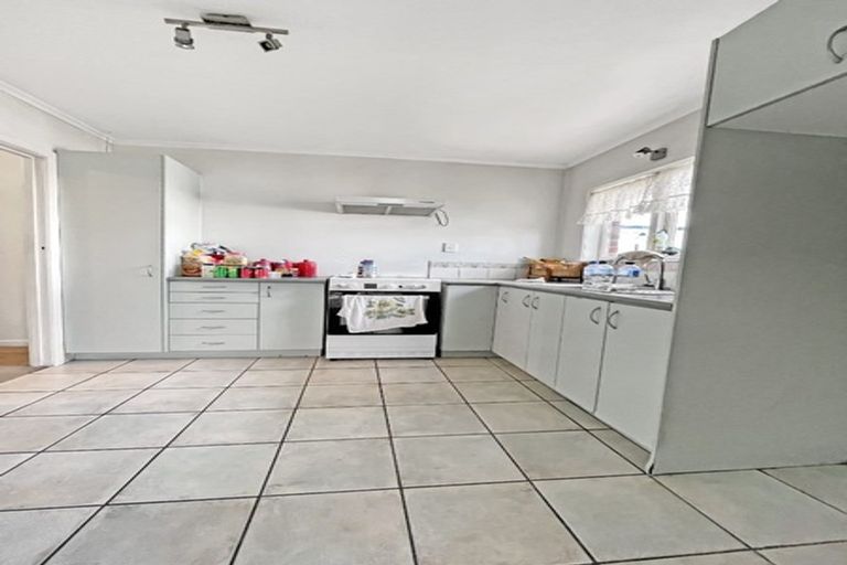 Photo of property in 1/20 Regent Street, Papatoetoe, Auckland, 2025