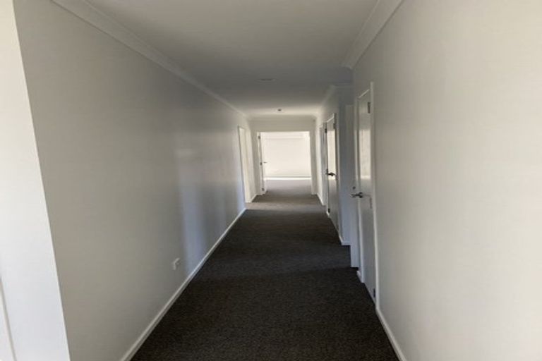 Photo of property in 5 Ash Lane, Omokoroa, 3114