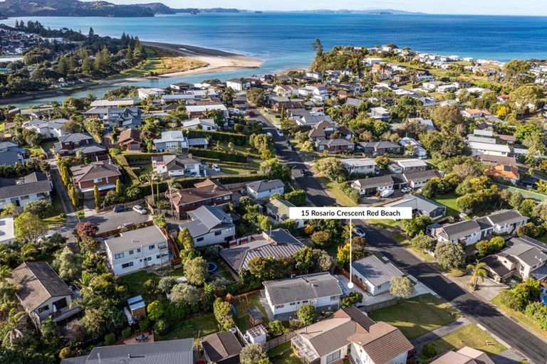 Photo of property in 15 Rosario Crescent, Red Beach, 0932