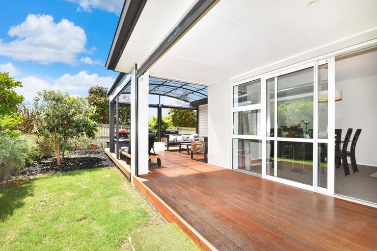 Photo of property in 23 Weatherly Drive, Beachlands, Auckland, 2018