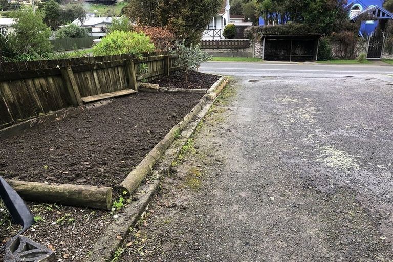 Photo of property in 131a Waikawa Road, Picton, 7220