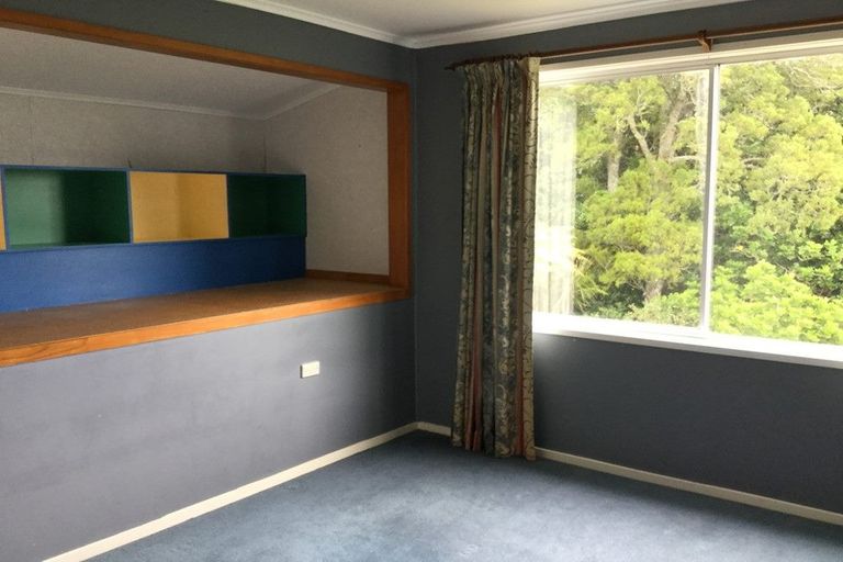 Photo of property in 26 Whaka Street, Maungaturoto, 0520