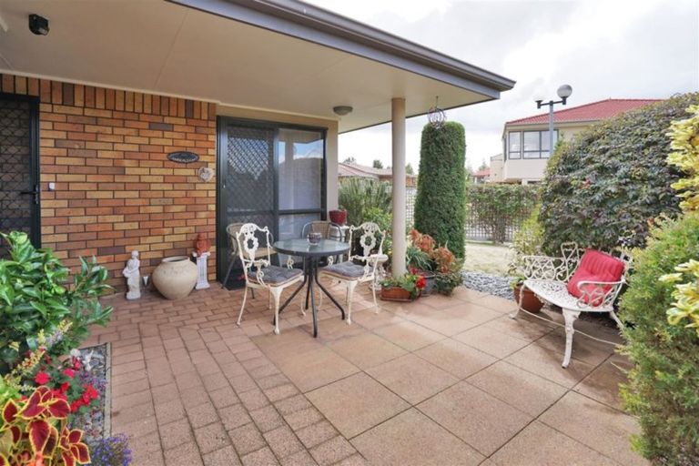 Photo of property in 63 Grosvenor Gardens, Flagstaff, Hamilton, 3210