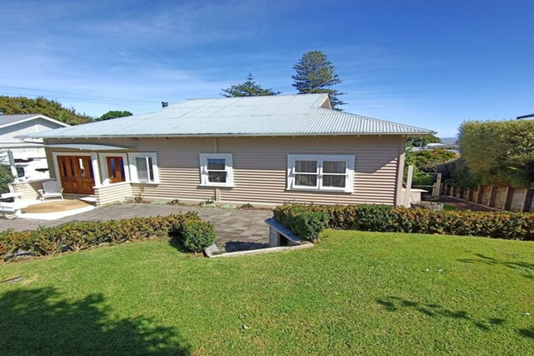 Photo of property in 203 Hill Street, Thames, 3500