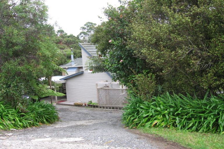 Photo of property in 3 Austin Road, Greenhithe, Auckland, 0632