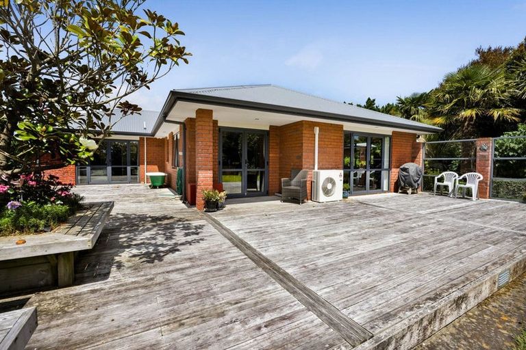 Photo of property in 18b Weld Street, Normanby, Hawera, 4614