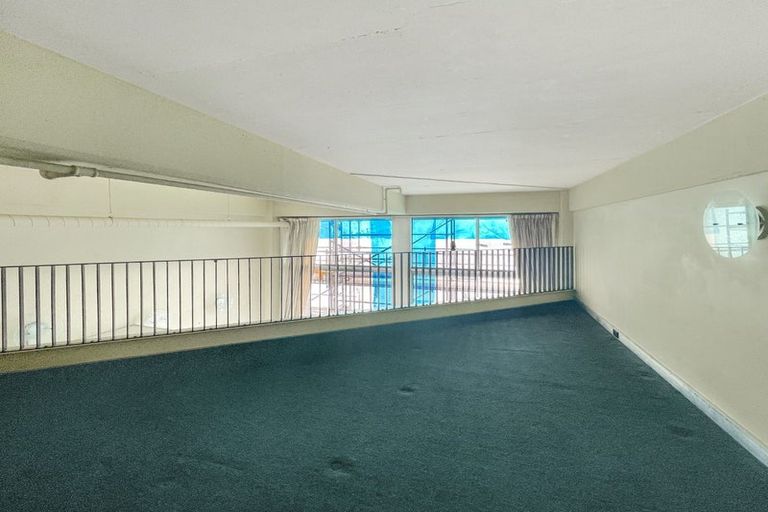 Photo of property in Qba Apartments, 1k/51 Webb Street, Mount Cook, Wellington, 6011