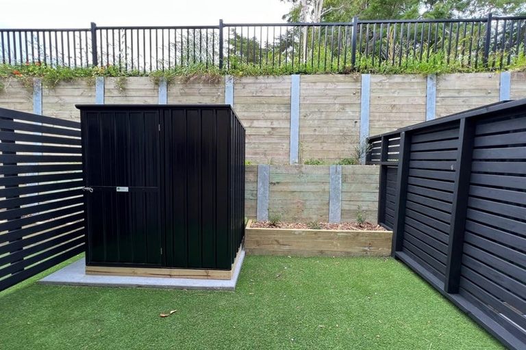 Photo of property in 41 Selo Street, Glen Eden, Auckland, 0602