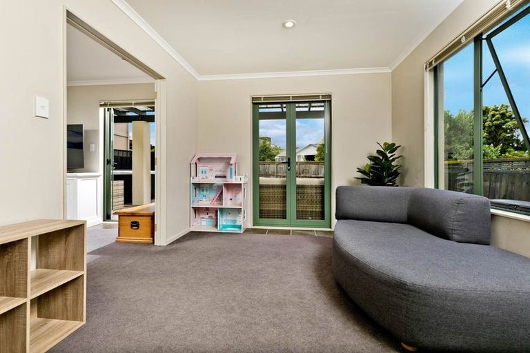 Photo of property in 61 Clea View, Gulf Harbour, Whangaparaoa, 0930