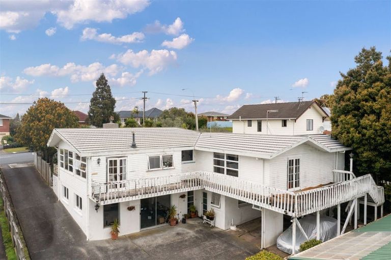 Photo of property in 85 Manuka Road, Bayview, Auckland, 0629