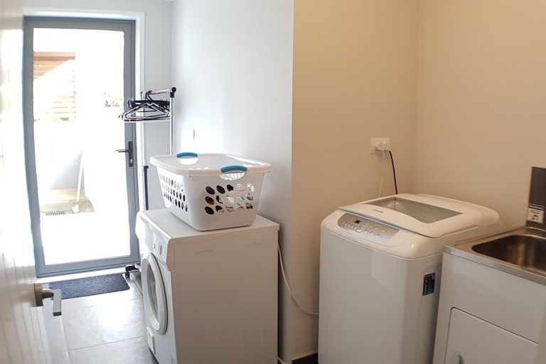 Photo of property in 84 Caldera Drive, Long Bay, Auckland, 0630