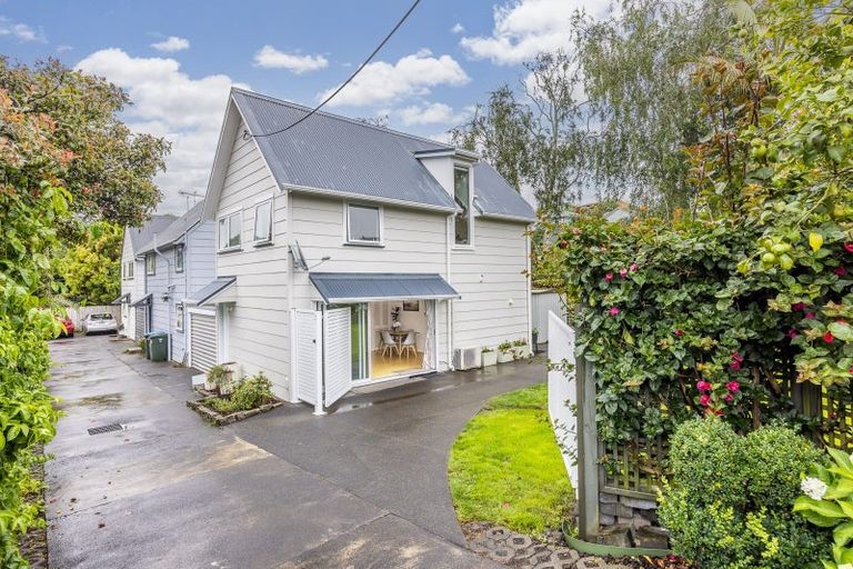 Photo of property in 1/27 Lagoon Drive, Panmure, Auckland, 1072