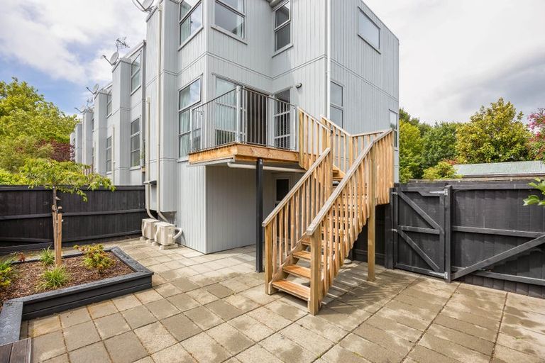 Photo of property in 6/3 Grove Road, Addington, Christchurch, 8024