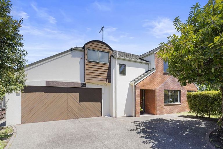 Photo of property in 77 Cook Street, Howick, Auckland, 2014