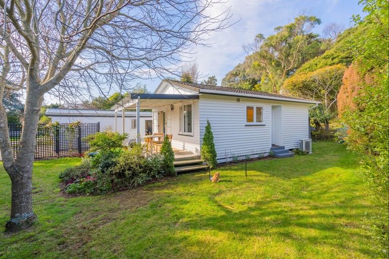 Photo of property in 66 Matai Road, Raumati South, Paraparaumu, 5032