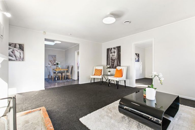 Photo of property in 90 Porchester Road, Papakura, 2110