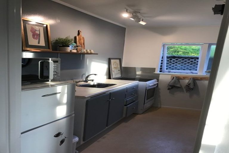 Photo of property in 2/328 Lake Road, Hauraki, Auckland, 0622