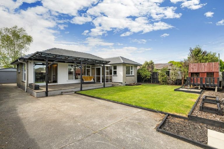 Photo of property in 124 Cavendish Road, Casebrook, Christchurch, 8051