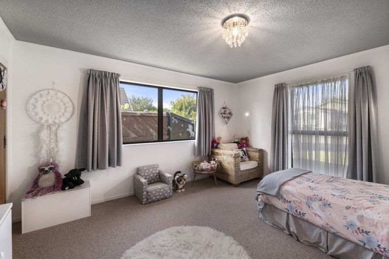 Photo of property in 9 Webb Avenue, Levin, 5510