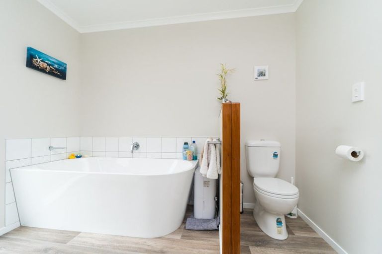 Photo of property in 26 Meavy Lane, Ashhurst, Palmerston North, 4470