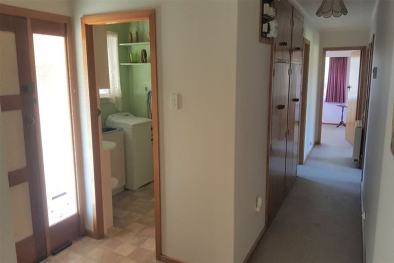 Photo of property in 69 Rhodes Street, Waimate, 7924