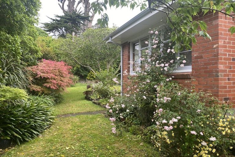 Photo of property in 5 Chesterton Street, Johnsonville, Wellington, 6037