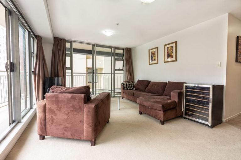 Photo of property in The Statesman Apartments, 503/1 Parliament Street, Auckland Central, Auckland, 1010