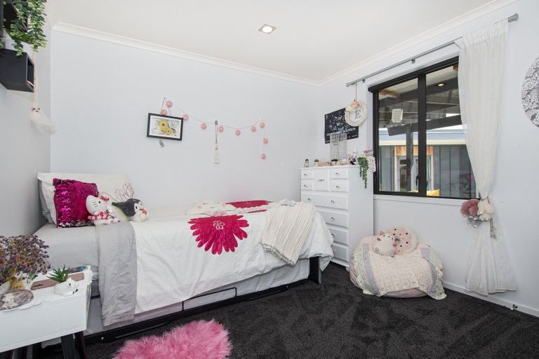 Photo of property in 16 North Crest Drive, Onerahi, Whangarei, 0110