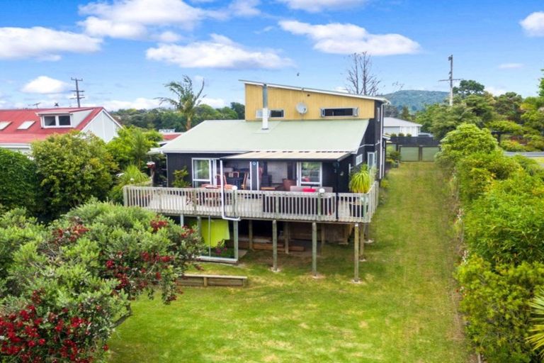 Photo of property in 43 Mcentee Road, Waitakere, Auckland, 0816