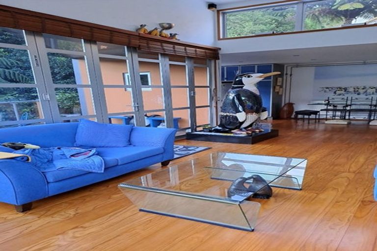 Photo of property in 72 Awarua Street, Ngaio, Wellington, 6035