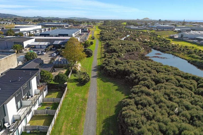 Photo of property in 1/22 Ashley Place, Papamoa Beach, Papamoa, 3118