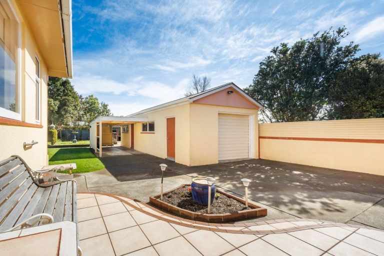 Photo of property in 24 Lancaster Street, Highbury, Palmerston North, 4412