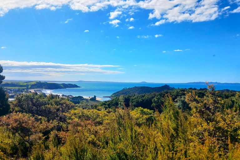 Photo of property in 120 Stratford Drive, Cable Bay, 0420